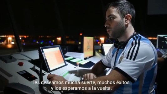 "¡Vamos Argentina!": mensaje de la torre de control al avión que llevó a la Selección