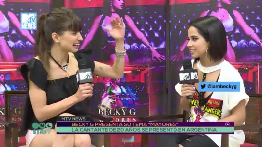 Becky G presenta su tema "Mayores"