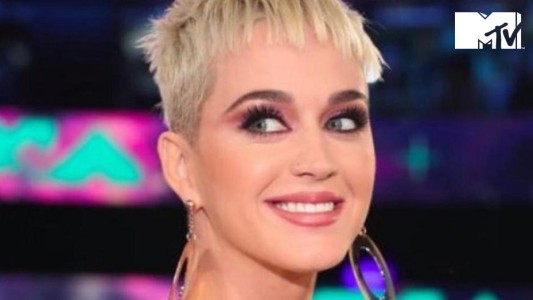 Katy Perry se confiesa: ¿se hizo o no cirugía plástica?