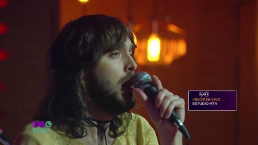 Indios toca "Lucidez"