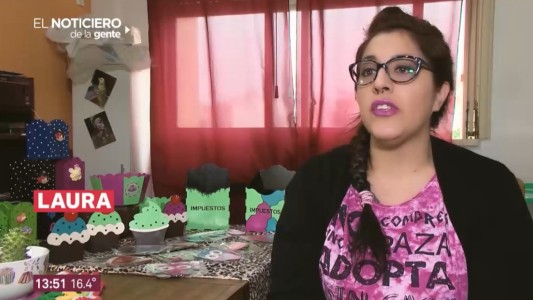 #GenteBuena La farmacéutica que hace artesanías para darle de comer a perros callejeros