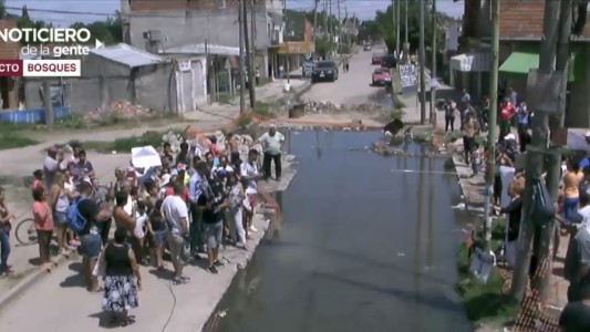 Una obra sin fin se convirtió en una pileta