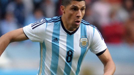 Enzo Pérez tiene una molestia y no entrenó con el resto de la Selección