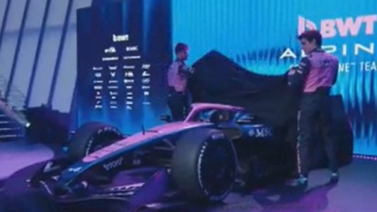 Alpine presentó el A526 con el que correrá Colapinto este año en la Fórmula 1