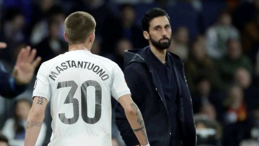 Arbeloa fulminó a Mastantuono tras su expulsión: "Son conductas inadmisibles en el Real Madrid"