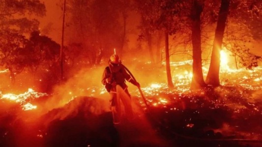 Un brigadista sufrió graves quemaduras durante el combate del incendio en Epuyén