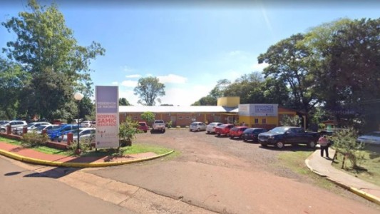 Entró en una comisaría empapada en alcohol, sacó un encendedor y se prendió fuego: “Por lo que le hicieron a mi hijo”