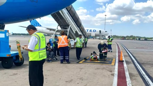 Seis heridos en el Aeropuerto de Ezeiza tras el desplome de un elevador para pasajeros con movilidad reducida