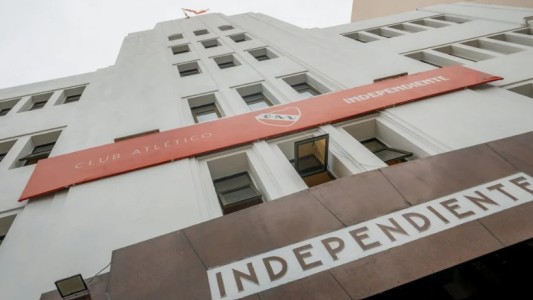 Allanaron la sede de Independiente por la investigación a Sur Finanzas