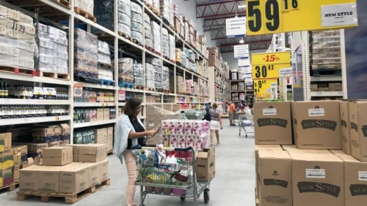 La inflación mayorista se aceleró en diciembre, pero cerró el 2025 con el menor nivel en ocho años