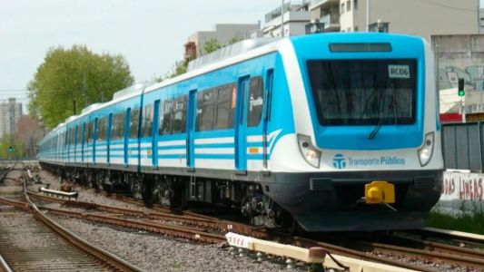 Tragedia en el tren Sarmiento: un hombre murió tras ser arrollado por una formación en Caballito