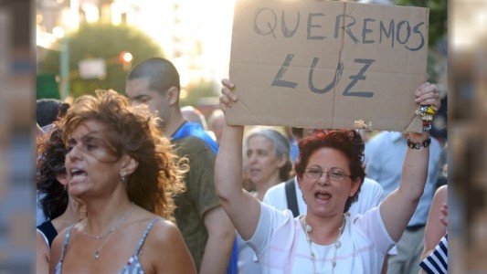 Más de 13 mil usuarios recibieron el Año Nuevo sin luz en el AMBA