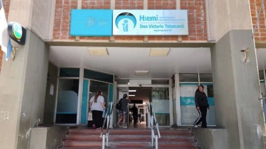 Miramar: atropelló a su hija de un año cuando sacaba el auto del garaje