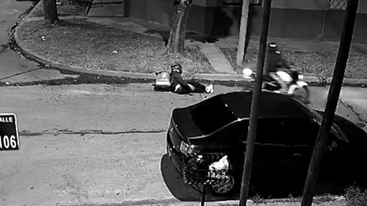 Un oficial de la Policía Bonaerense mató a un motochorro durante un intento de robo en Billinghurst