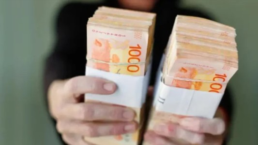 Las tasas en pesos se dispararon al 140% sobre el cierre de la rueda