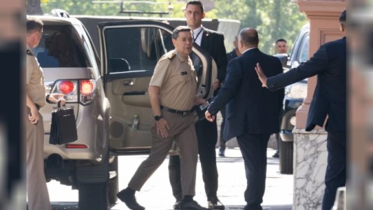 El Gobierno emitió un DNU que permite a militares en actividad ocupar cargos en el Ministerio de Defensa