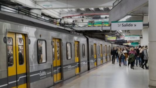 Contra la reforma laboral, los subtes adhieren al paro desde las 21