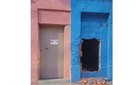 La Policía de la Ciudad detuvo a dos hombres que intentaban usurpar una propiedad tapiada en La Boca