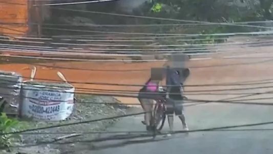 Tigre: le pegó a su pareja mientras tenía a su hijo en brazos y quedó detenido