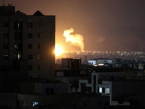 Más ataques caen sobre Teherán en "nueva fase" de la guerra anunciada por Israel