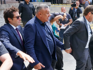 “Cumplimos con lo que quería la Justicia”, dijo Tapia tras declarar en la causa AFA