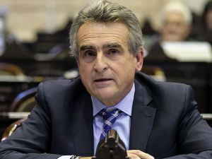 Rossi respaldó la expropiación tras el fallo de Nueva York: " YPF es argentina"