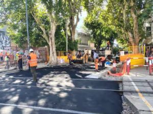 Cierran una barrera clave en la Ciudad para construir un paso bajo nivel: cuánto durará la obra