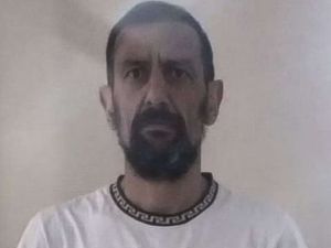 Buscan a "El Loco" Cárdenas, un peligroso homicida que se fugó durante una sesión psicológica en Chubut