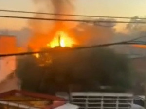 Explosión e incendio en un depósito de garrafas en Mariano Acosta