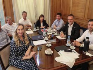 El Gobierno reactiva la mesa política para delinear la agenda legislativa