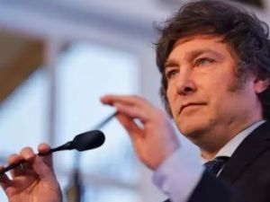 Milei viajó a Hungría para participar de un foro conservador y reforzar su perfil internacional