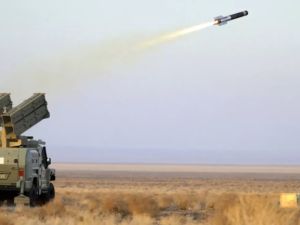 Irán despliega su poder balístico y lanza por primera vez el misil Sejil contra Israel