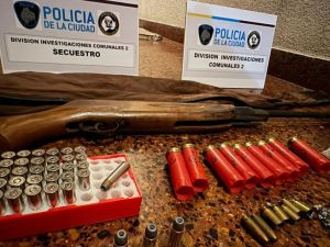 Recoleta: demoraron a un hombre que efectuó disparos con un rifle de aire comprimido
