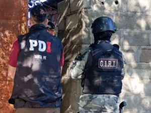 Detuvieron a un adolescente acusado de matar a puñaladas a un menor en Rosario