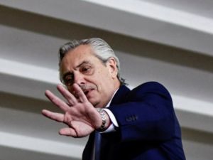 Casación anuló el procesamiento de Alberto Fernández en la causa Seguros