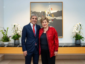 El FMI aprobó revisión y activó desembolso por US$1.000 millones