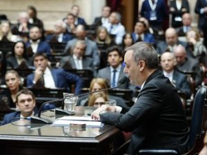 Manuel Adorni se defendió en el Congreso: "No cometí ningún delito y voy a probarlo en la Justicia