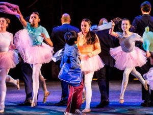 "Billy Elliot, el musical" festeja el Día Internacional de la Danza