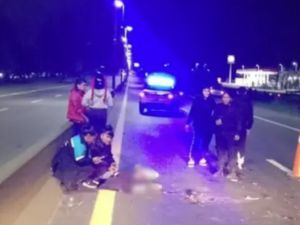 Murió un motociclista en la autopista Buenos Aires-La Plata tras chocar en una caravana de motos