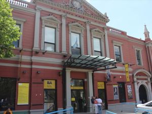 El Recoleta inaugura cuatro exposiciones