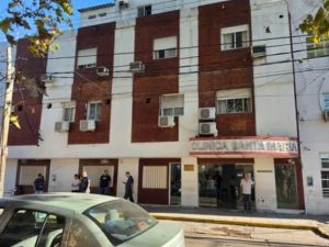 “Clínica del horror” en Villa Ballester: dos familiares prófugos y una ONG en la mira