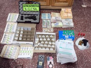 Interceptaron un envío de encomienda con fentanilo, propofol y ketamina entre Chubut y Entre Ríos