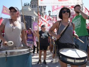 Contra la reforma a la Ley de Glaciares: convocan a una movilización frente al Congreso