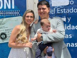 Tucumán: murieron abrazados dentro de su auto en un temporal