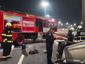 Colisión múltiple en la Autopista Perito Moreno deja un saldo de dos heridos