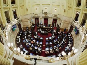 El Gobierno envió al Senado la reforma electoral, pero aparecen dificultades para su sanción