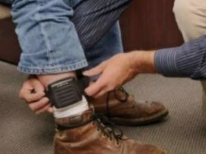 Imputado con tobillera electrónica se arrojó al río y terminó detenido en Salta