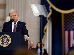 Trump dijo que hay una "buena posibilidad" de alcanzar acuerdo con Irán el lunes