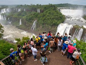 Turismo en Semana Santa: la CAME aseguró que se “ajustó el consumo”