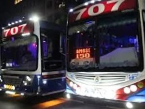 Caos en zona norte: paro de colectivos y protesta frente a la Municipalidad de San Isidro por sueldos impagos